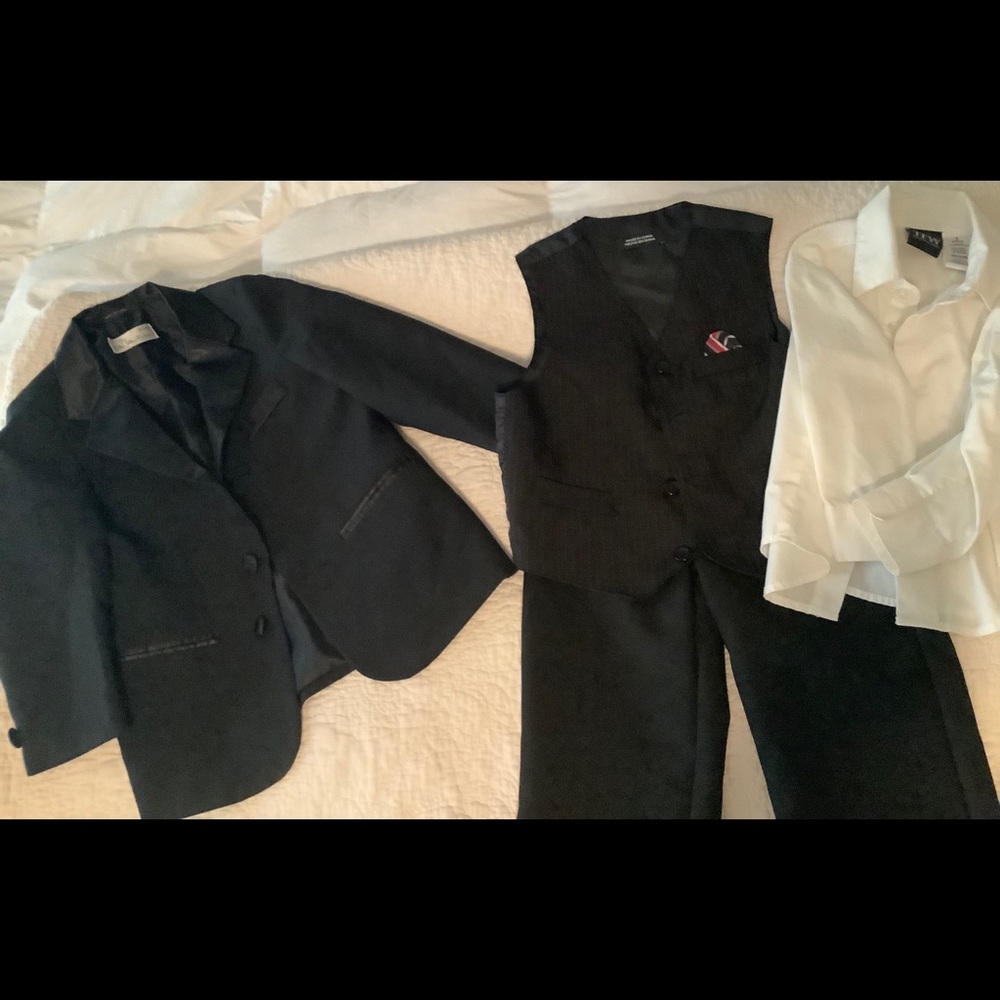 3T 4 piece black suit
